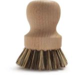 o -Cedar - 8.5" Wood Block Pot Brush with Palmyra Bristles