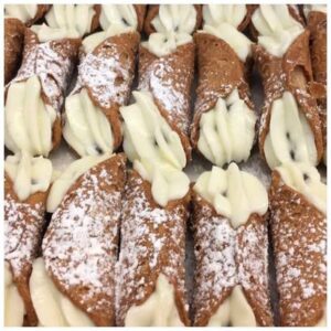 Il Giardino Del Dolce - Large Cannoli Shells with Pistachios - 36 ct